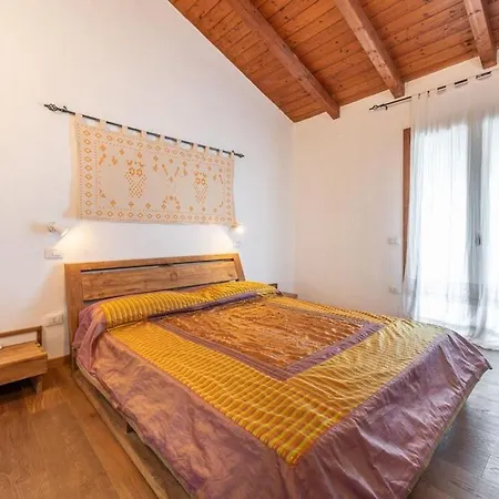 بيت للعطل La Casa Della Marea Tra Cielo E Terra شيا